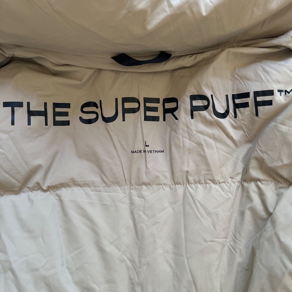 Aritzia Super Puff in regular length - Picture 9 of 10